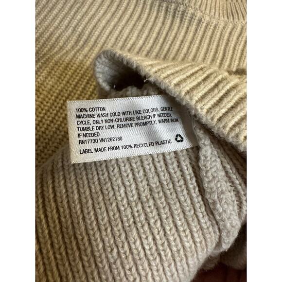 Universal Thread Women's Long Sleeve Knitted Soft Pullover Sweater Size 1X Cream - Picture 8 of 8